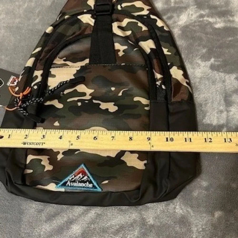 Avalanche Camo Sling Backpack Crossbody Bag Woodland Camouflage NWT Outdoor